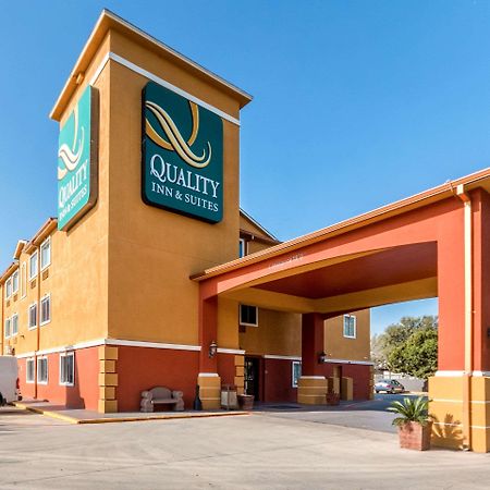 Quality Inn & Suites Seaworld North Сан Антонио Екстериор снимка